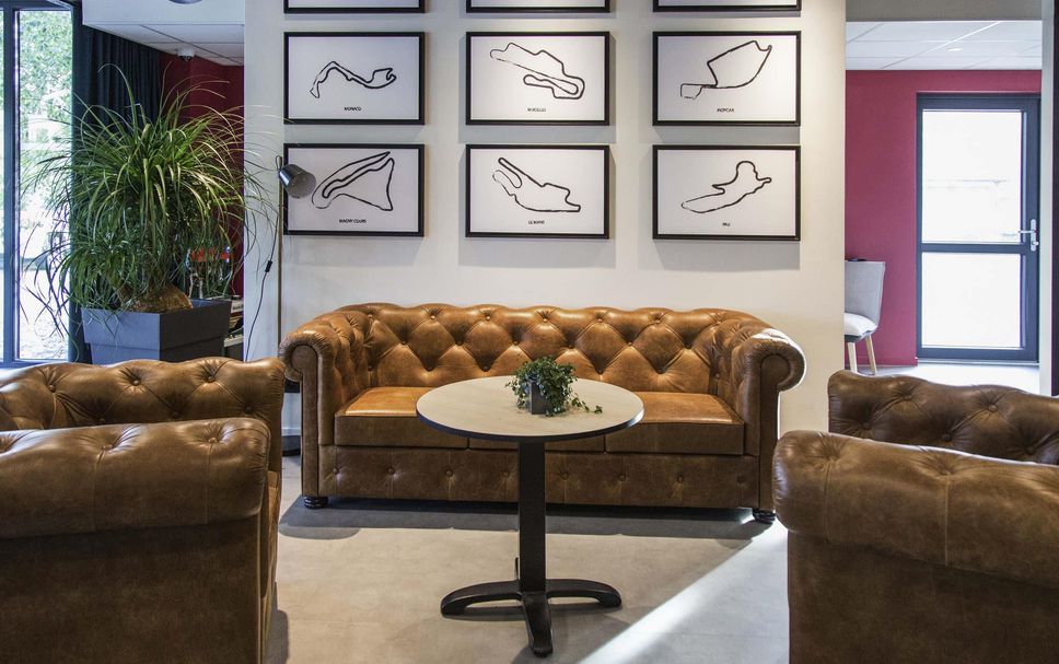 Lounge Photo