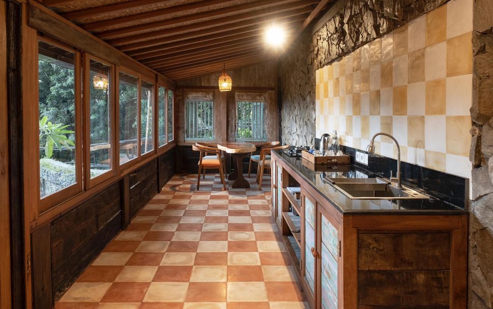 Kitchen Photo