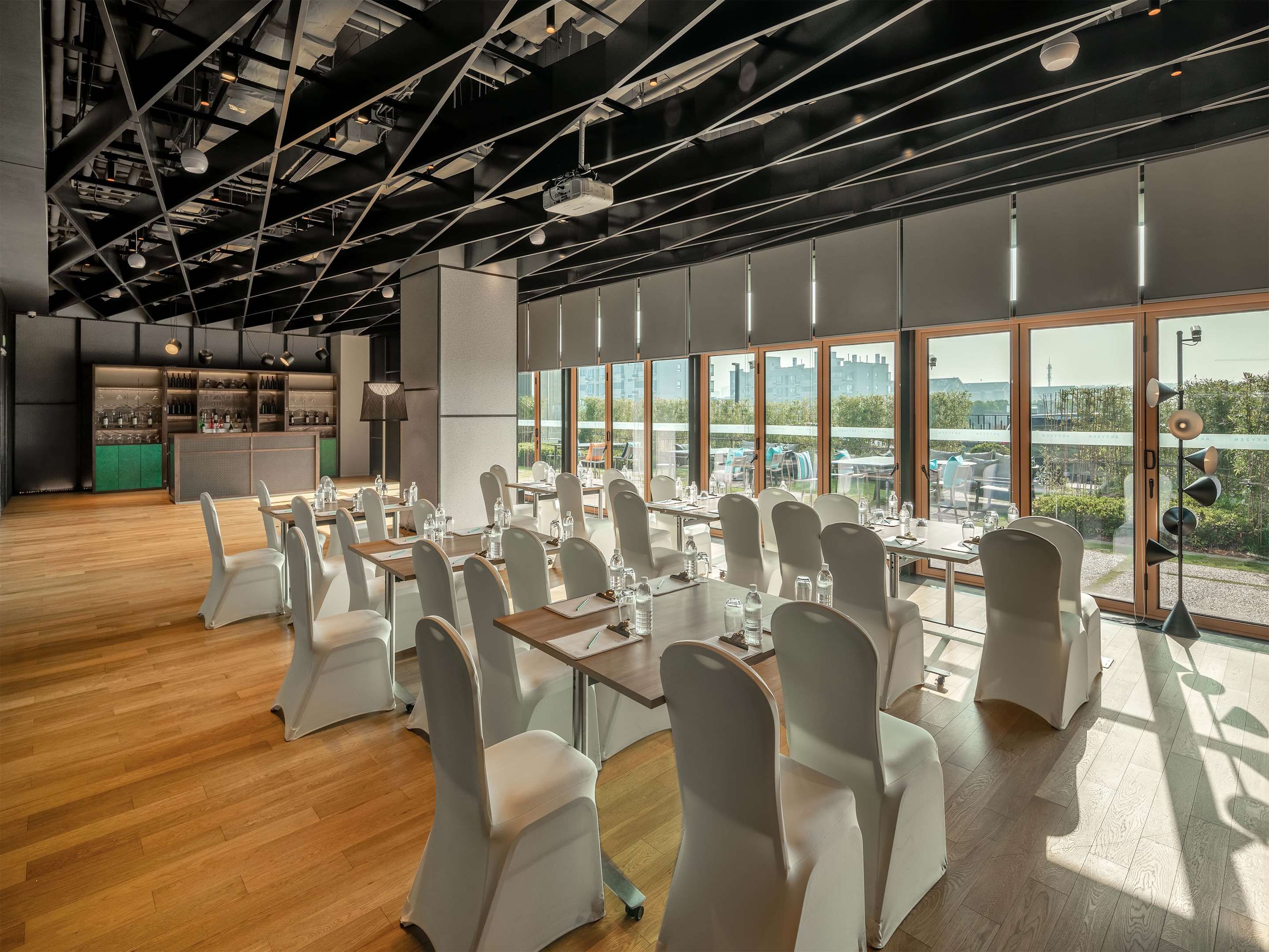 Banquet hall