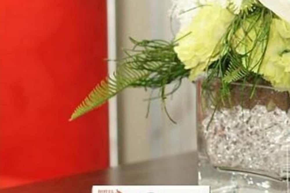 Room amenity
