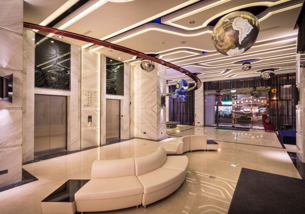 Lobby Photo