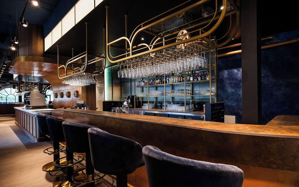 Bar Photo