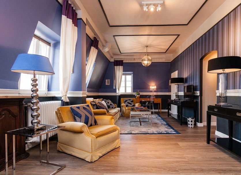 Lounge Photo