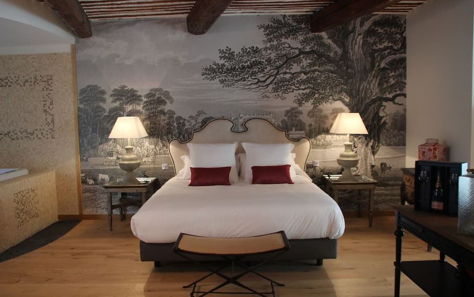 Bedroom Photo
