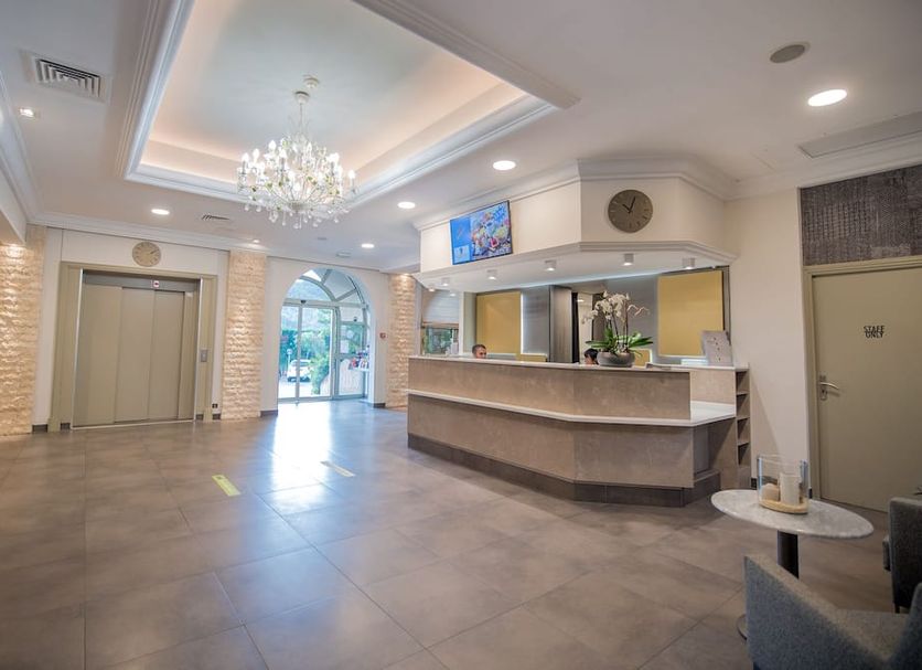 Front desk Photo