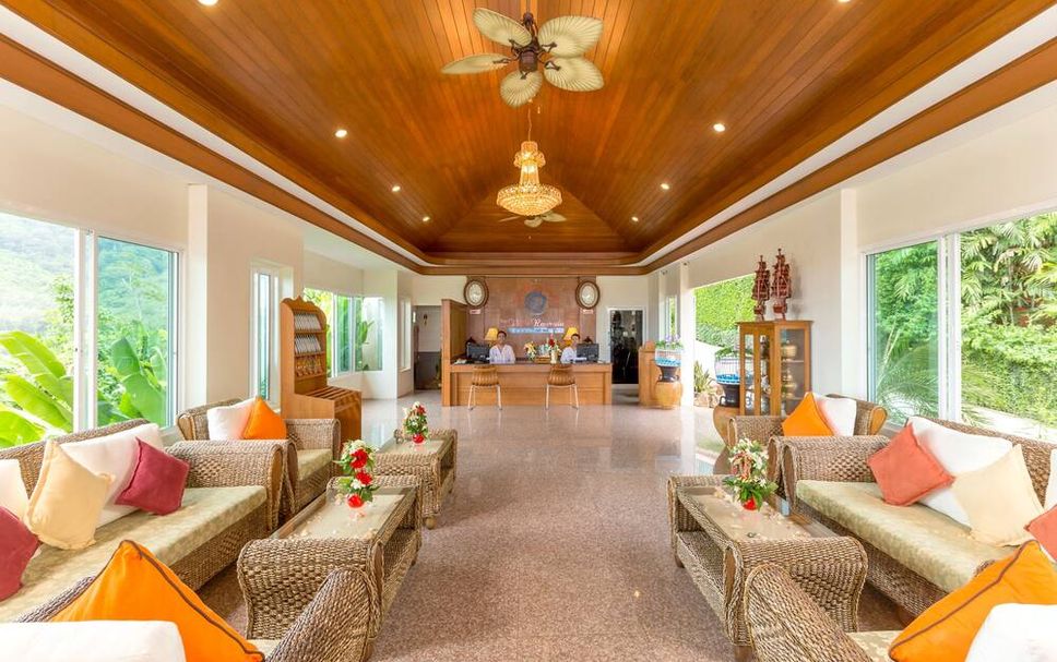 Lobby Photo