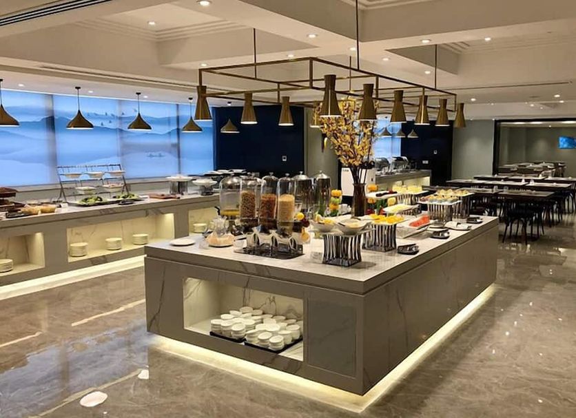 Buffet Photo