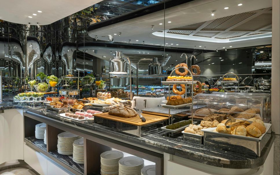 Buffet Photo