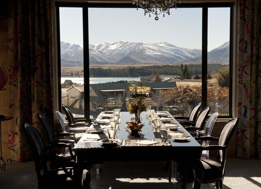 Dining room Photo