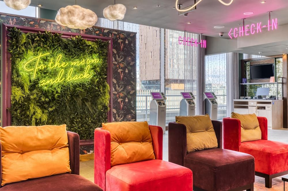 Lounge Photo