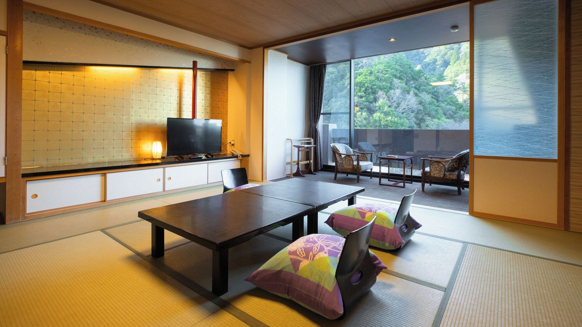 Dining room Photo