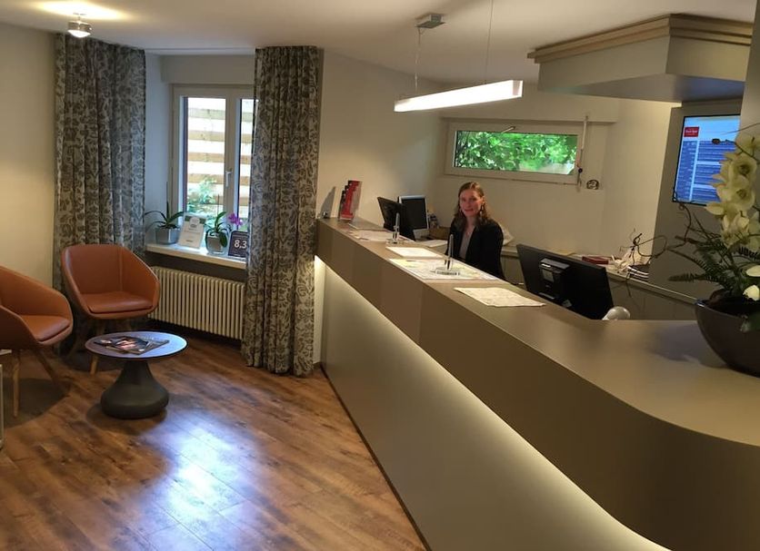 Front desk Photo