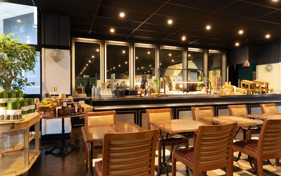 Bar Photo