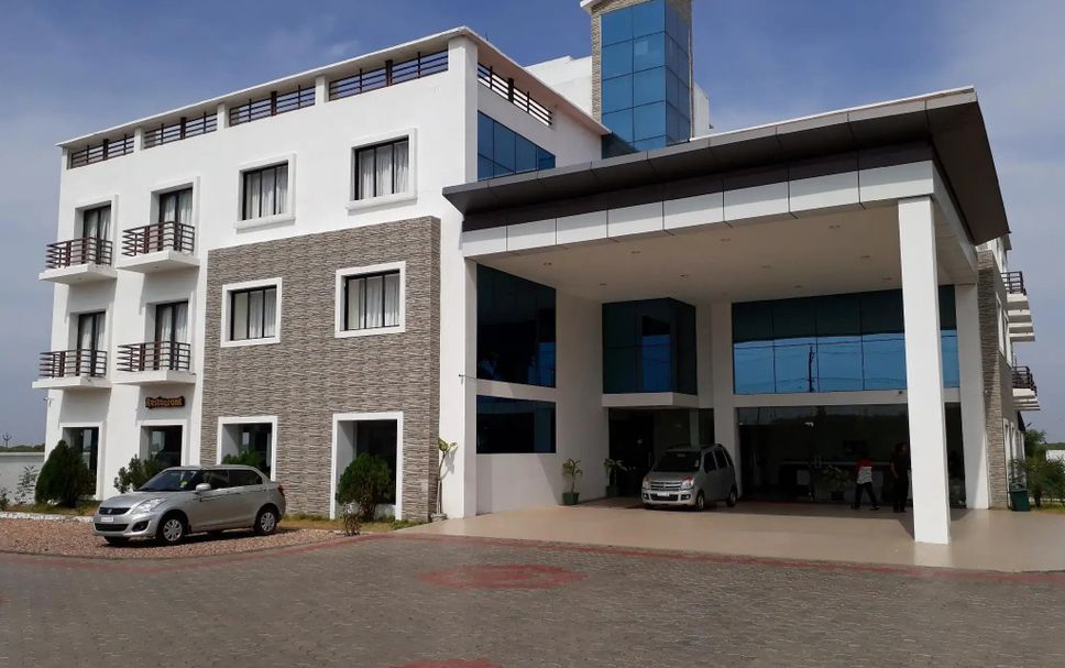 Building Photo
