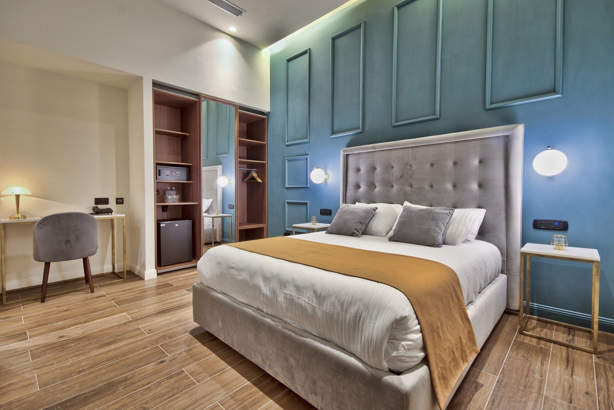 Bedroom