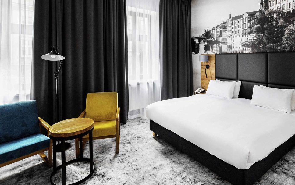 Bedroom Photo
