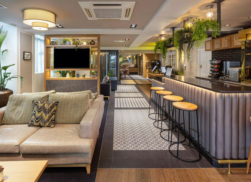 Bar Photo