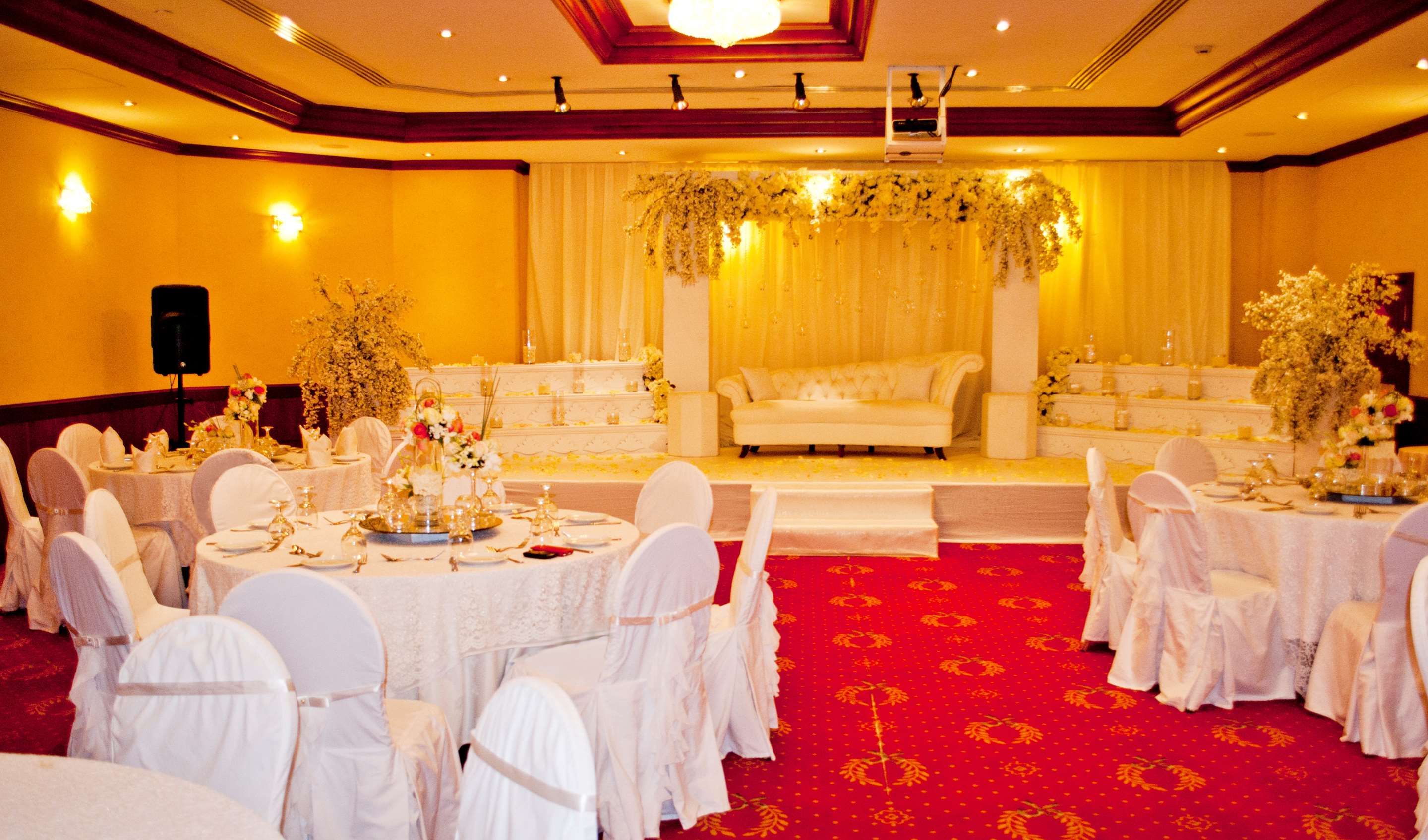 Banquet hall