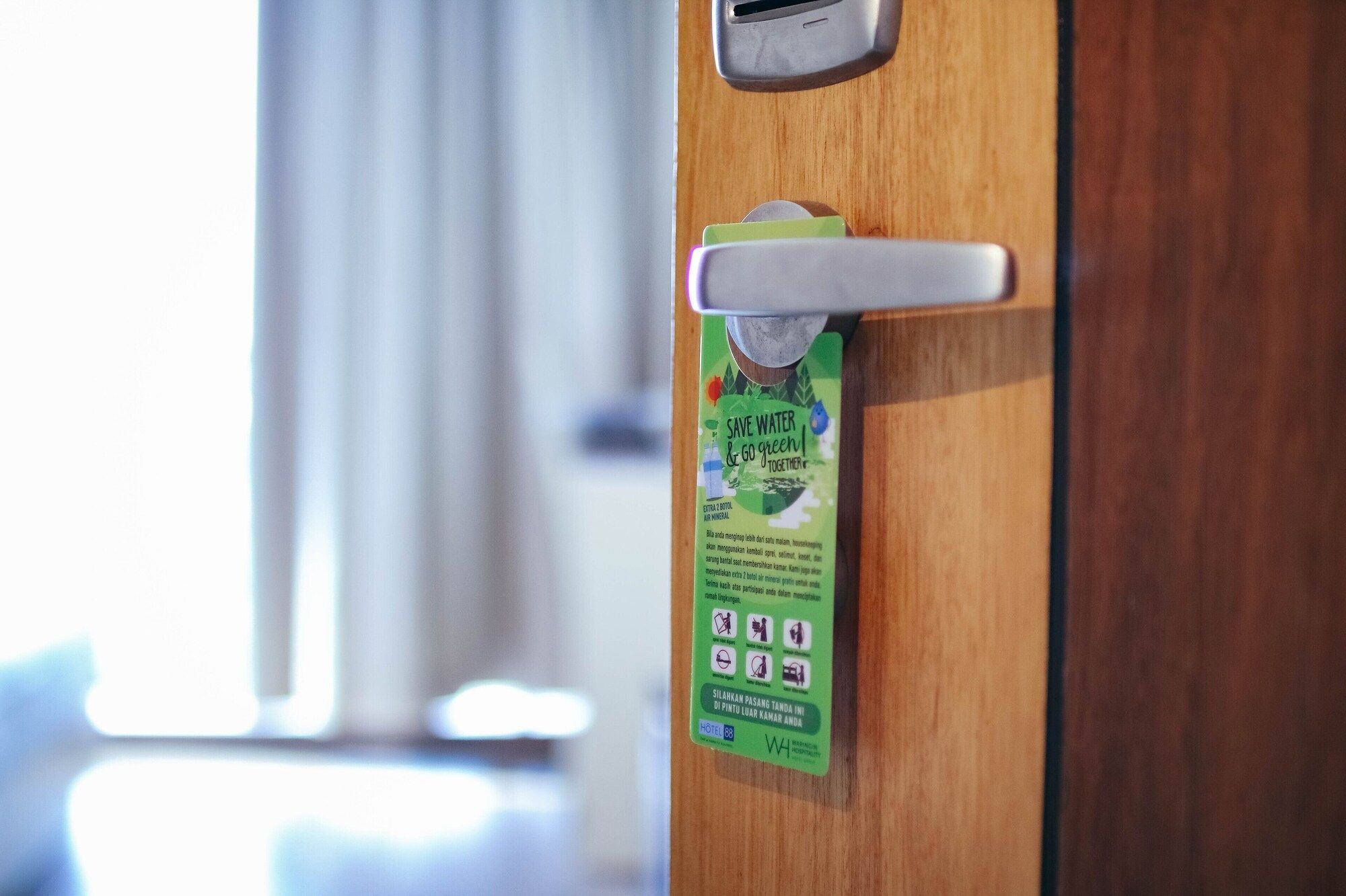 Room amenity