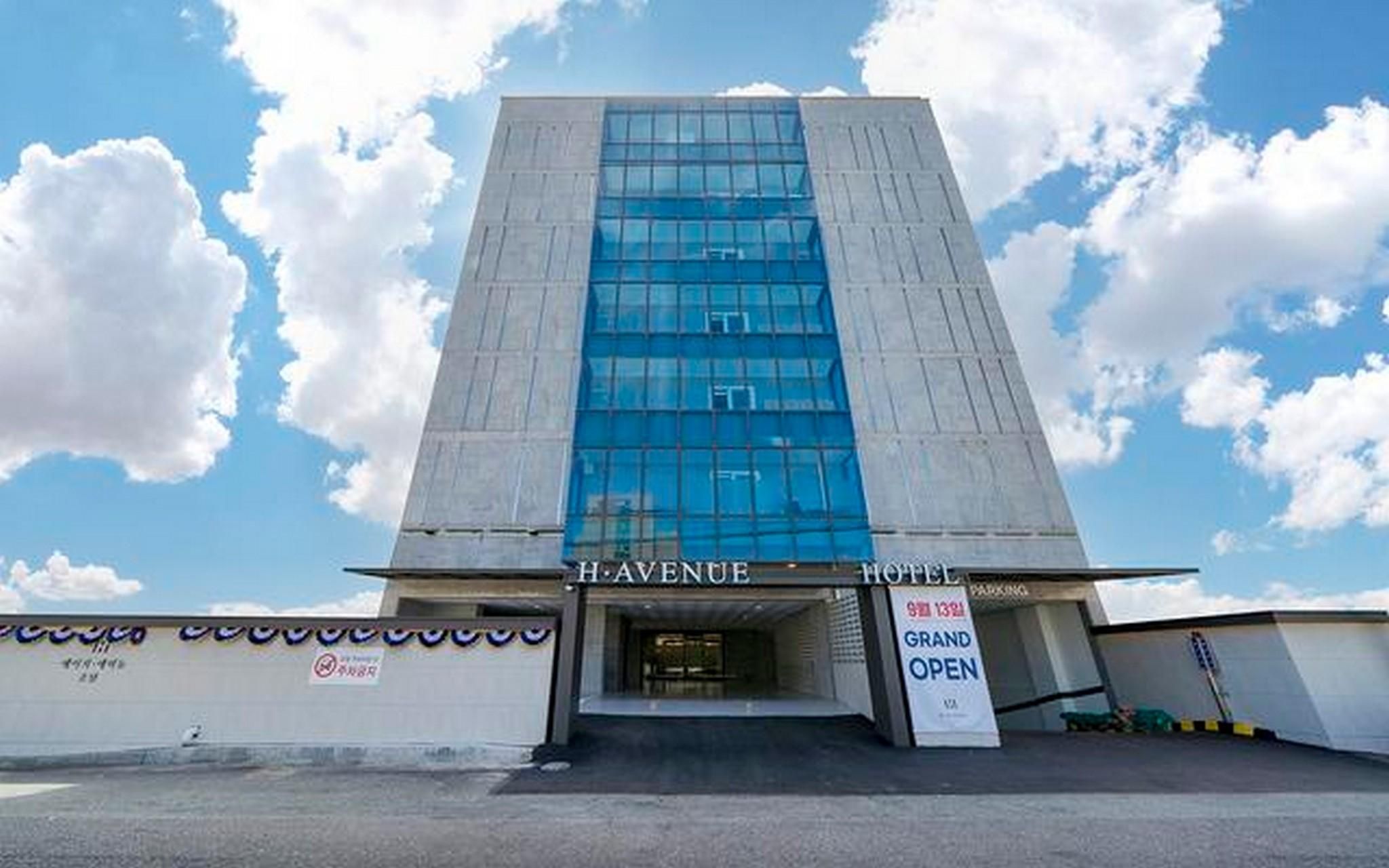 Building Photo