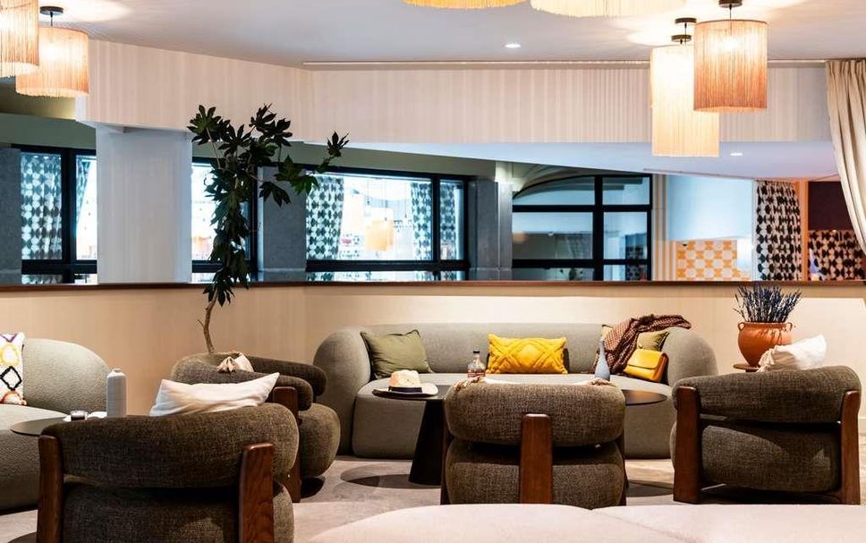 Lounge Photo