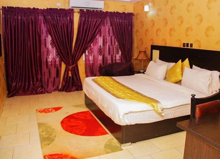 Bedroom Photo