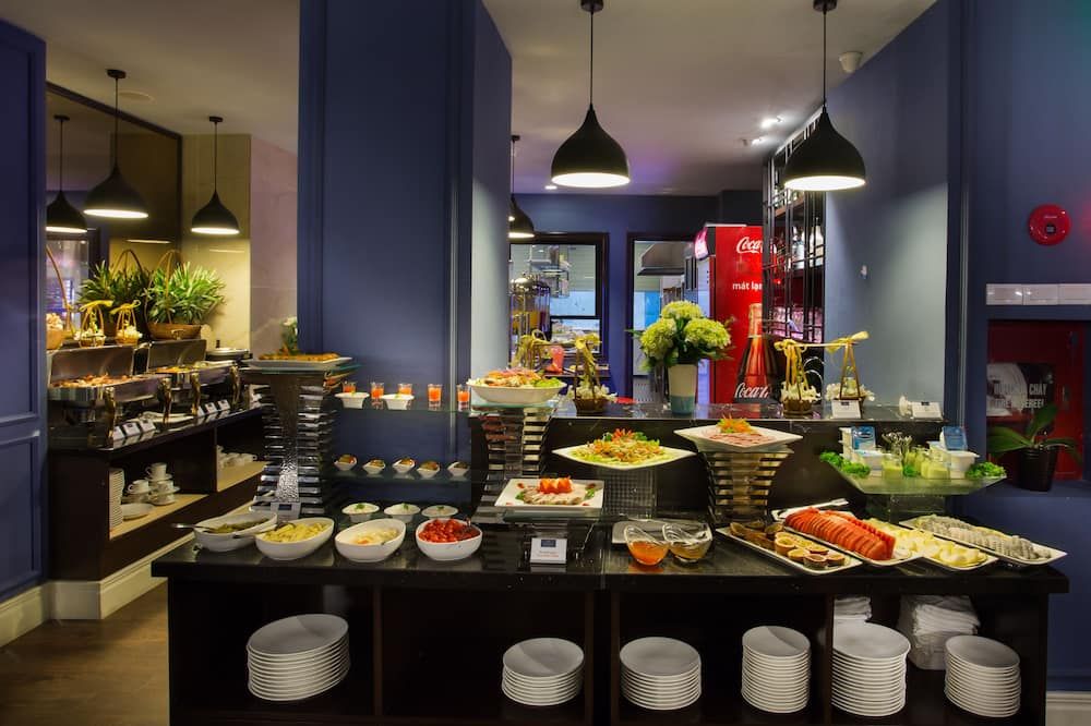 Buffet Photo