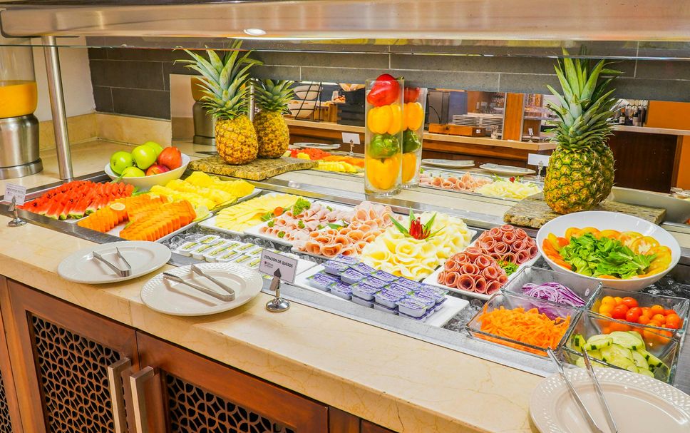Buffet Photo