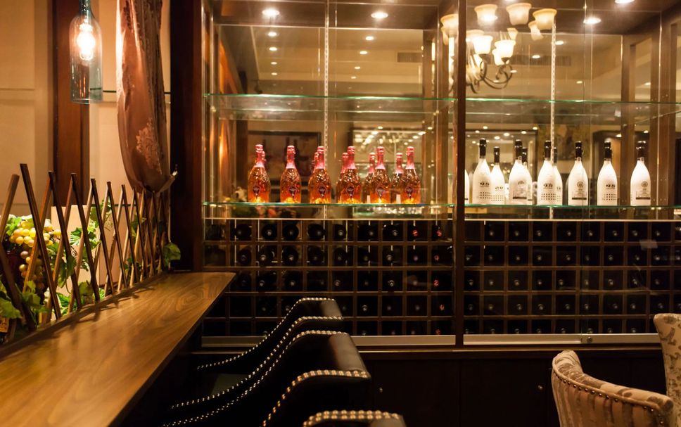 Bar Photo