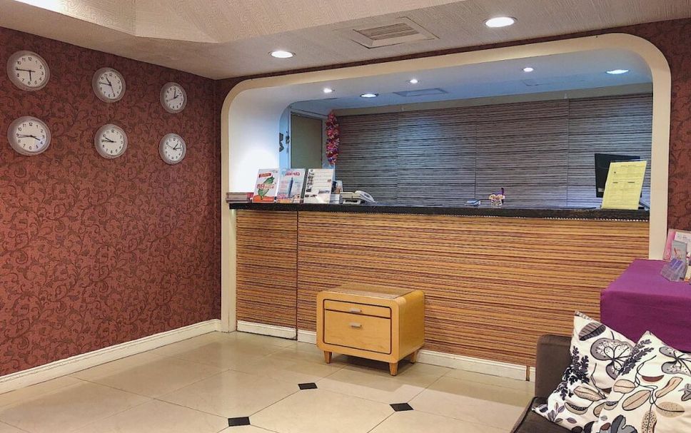 Front desk Photo
