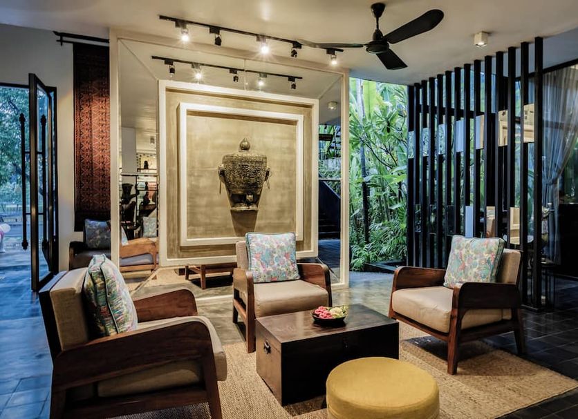 Lounge Photo