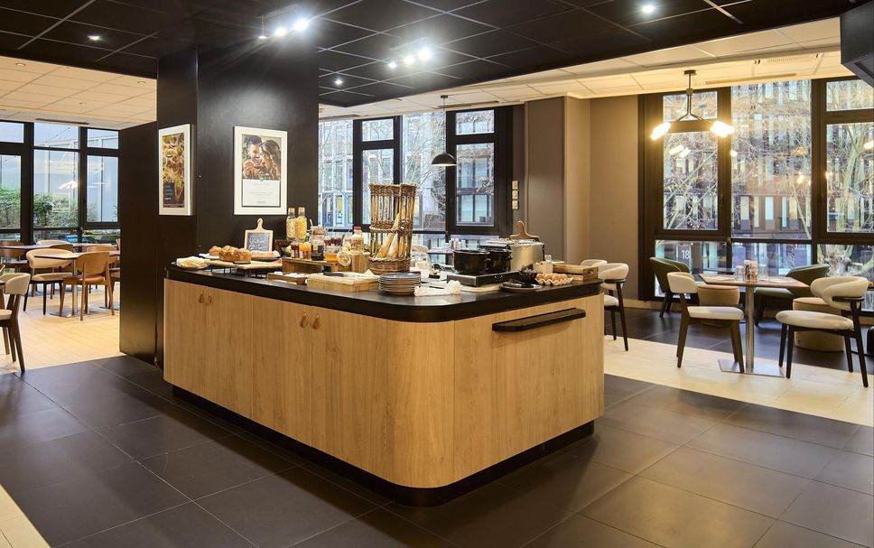 Dining room Photo