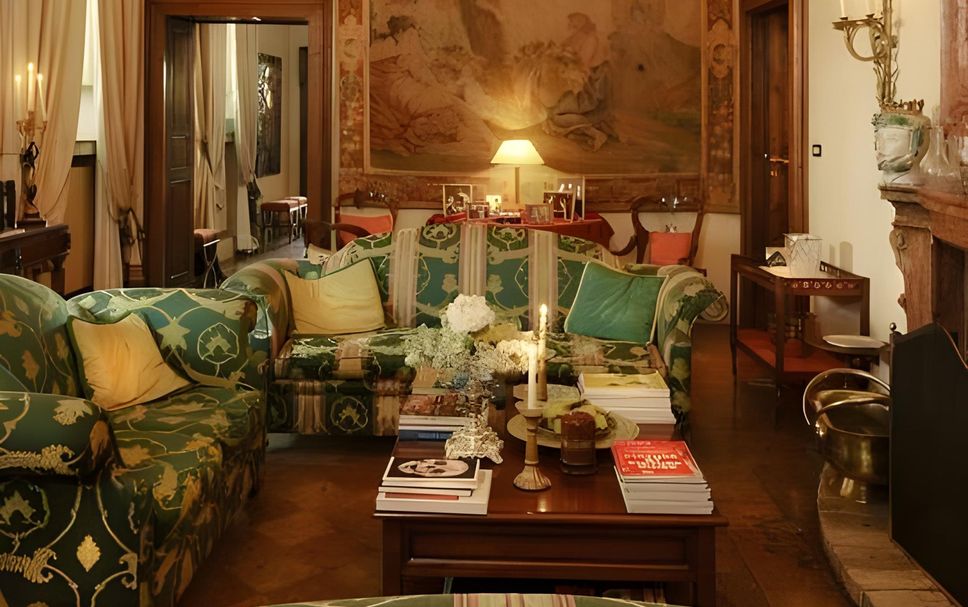 Lounge Photo