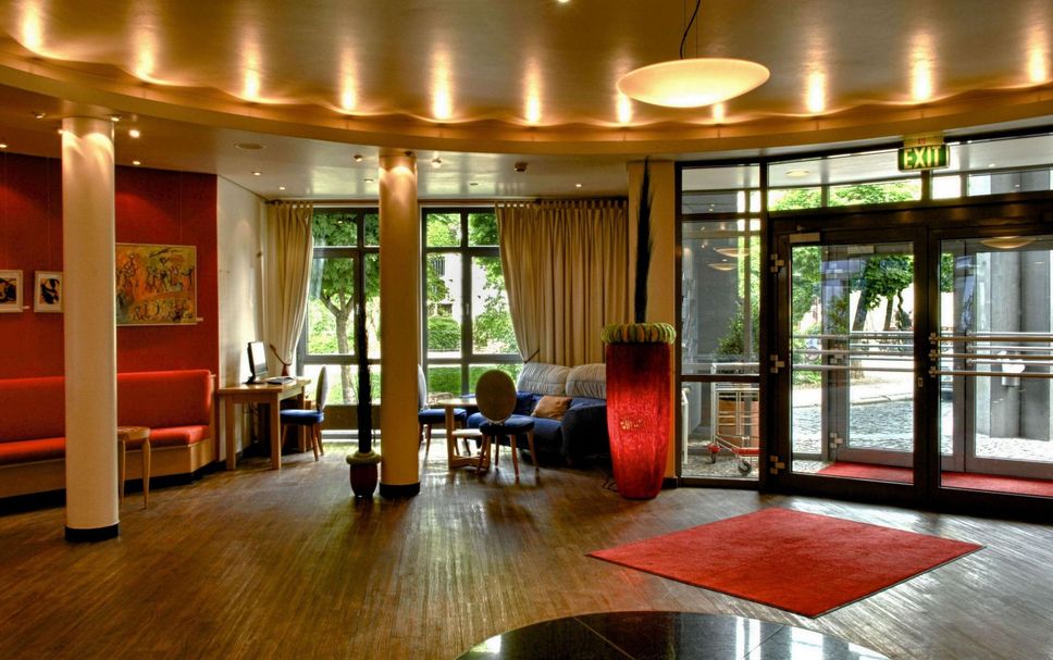 Lobby Photo