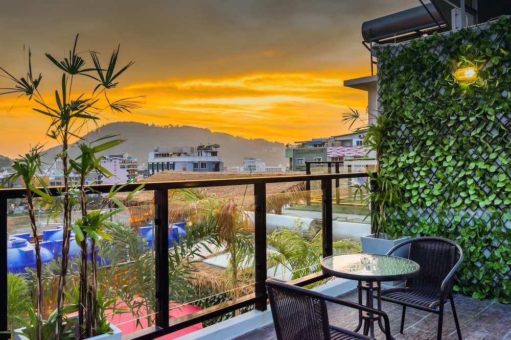 Balcony Photo