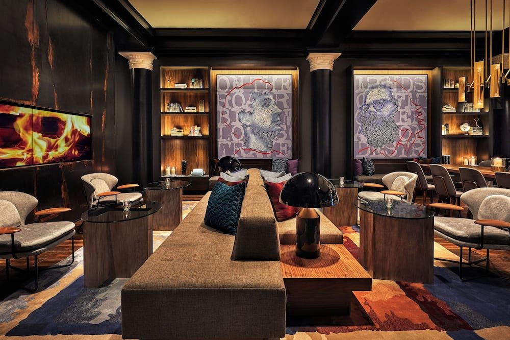 Lounge Photo