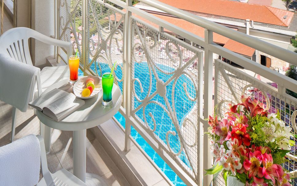 Balcony Photo
