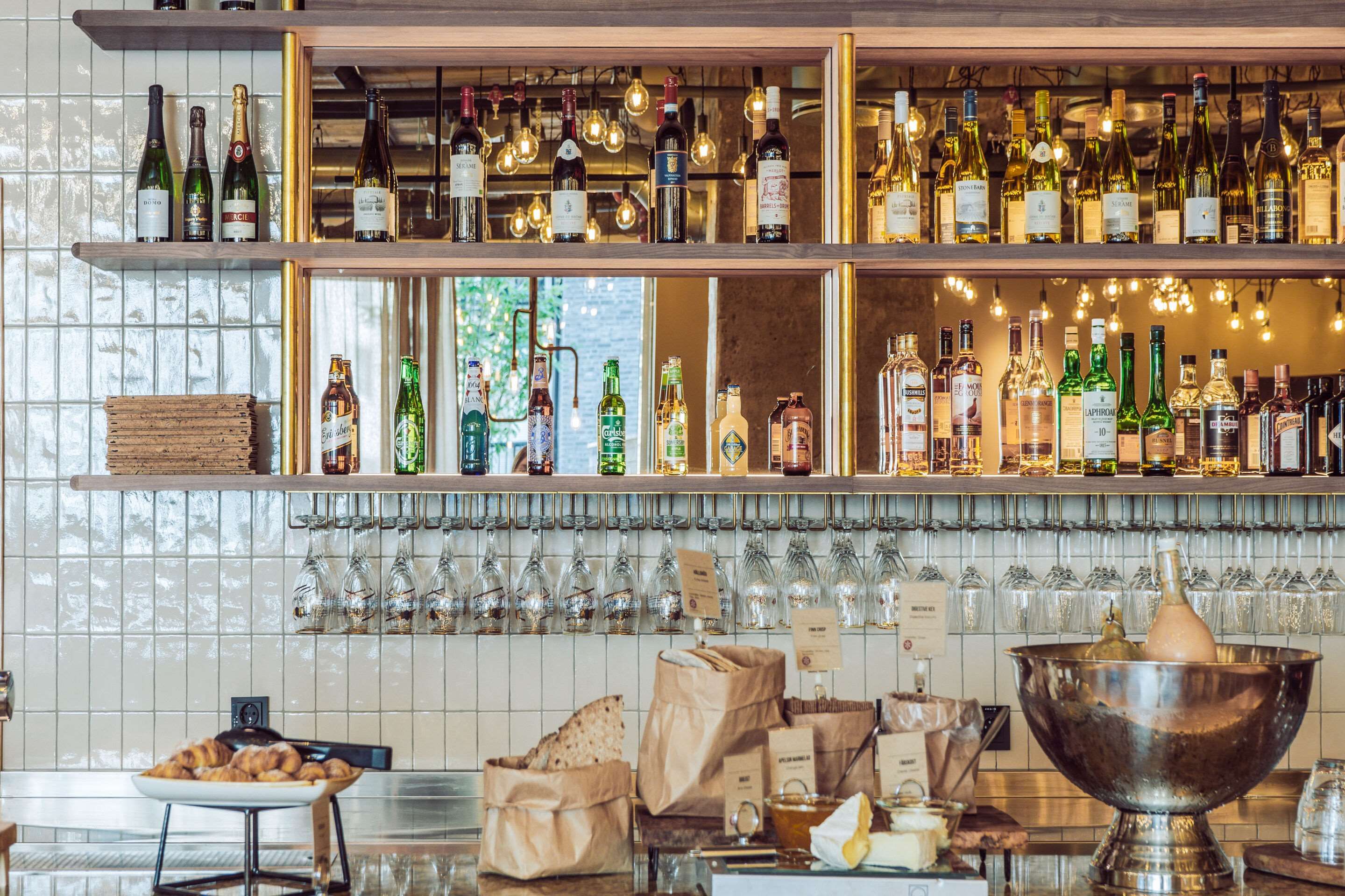 Bar Photo