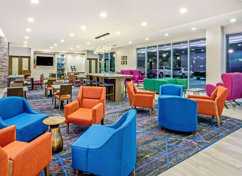 Lounge Photo