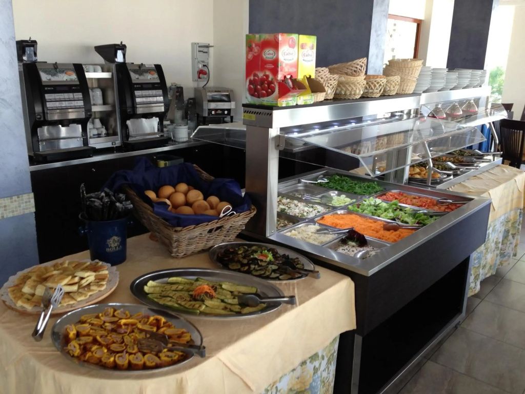 Buffet Photo