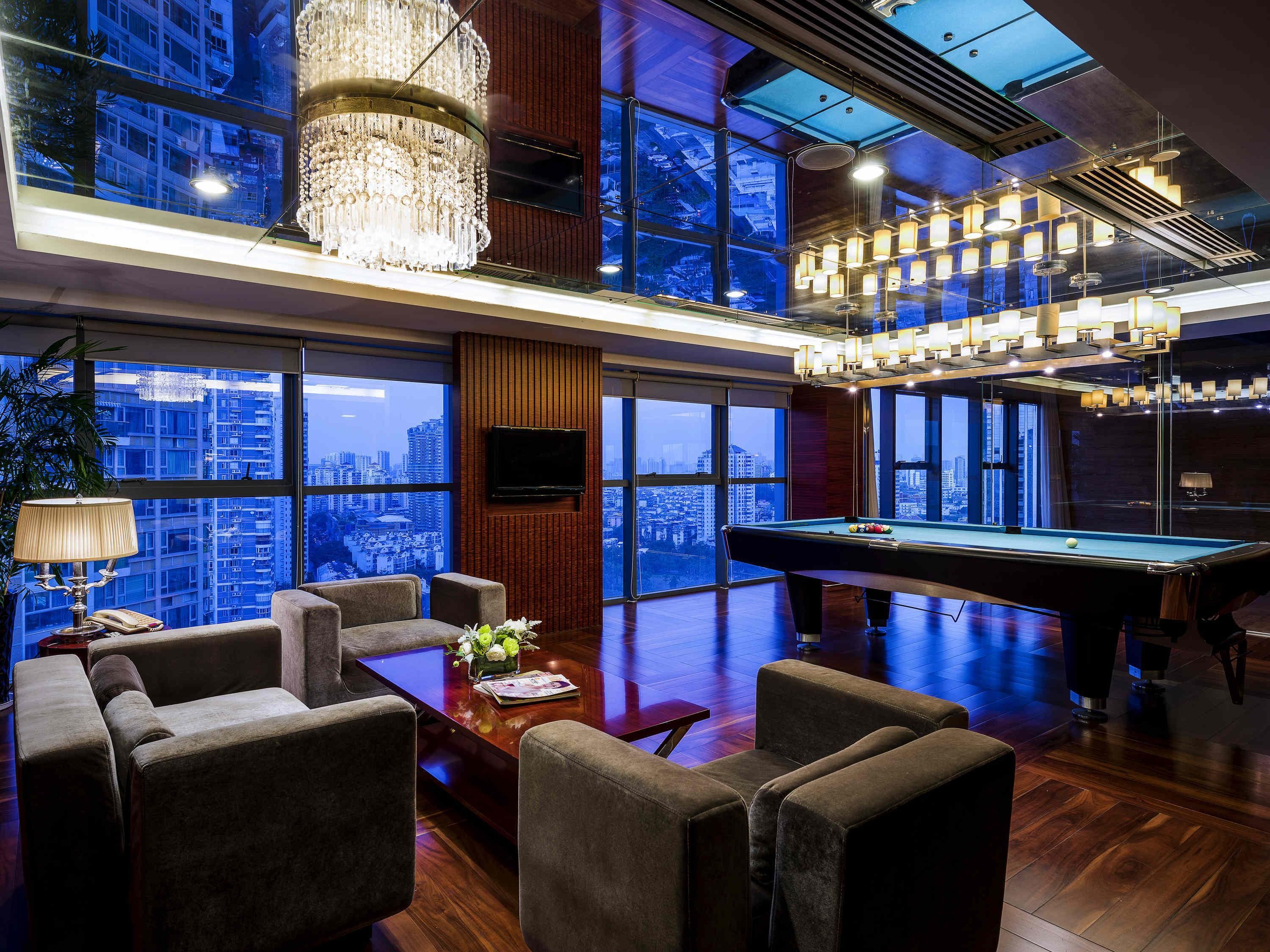 Lounge Photo