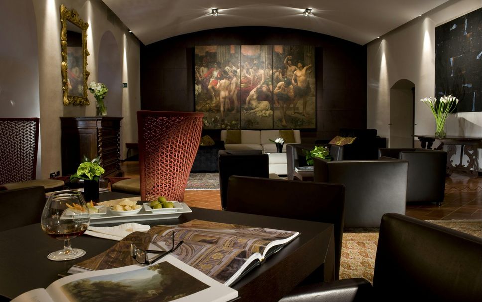 Lounge Photo
