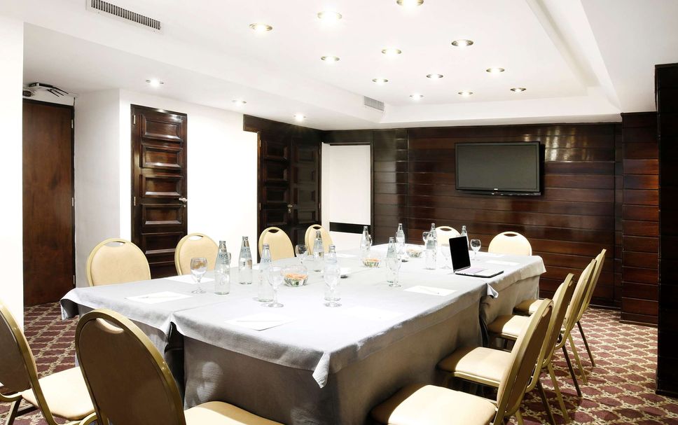 Conference room Photo