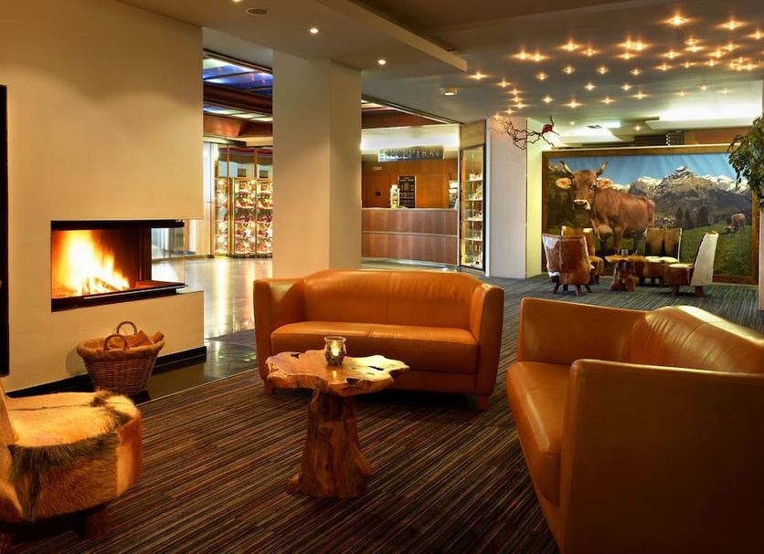 Lounge Photo