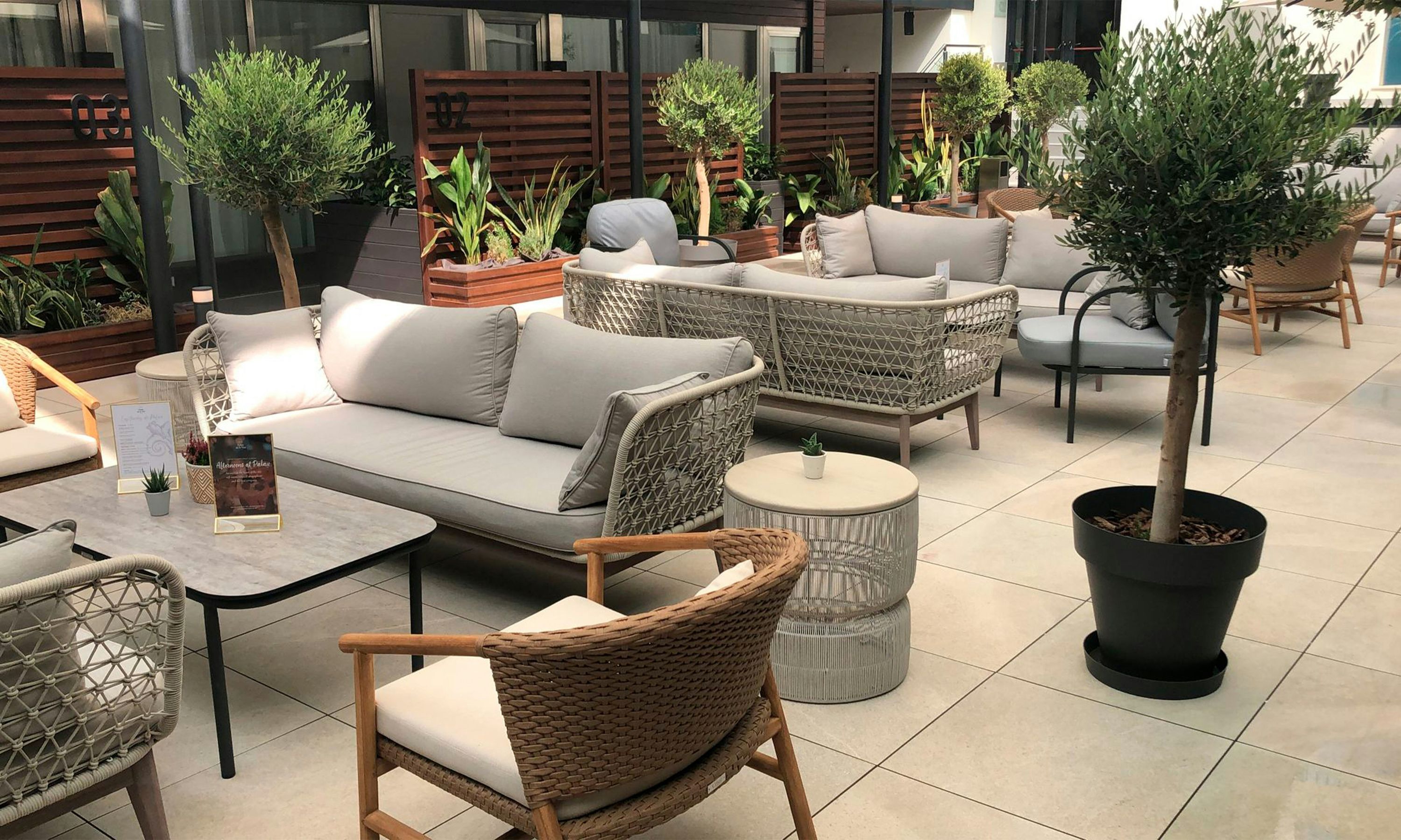 Lounge Photo