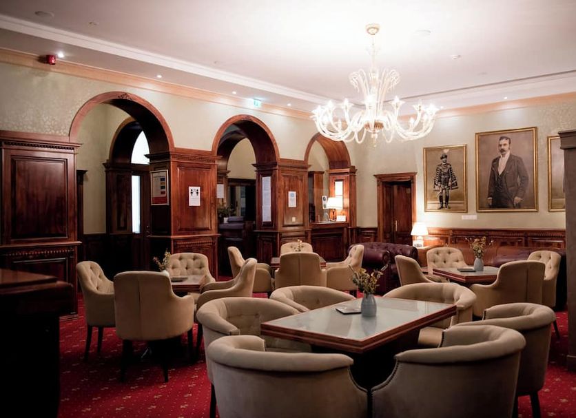 Lounge Photo