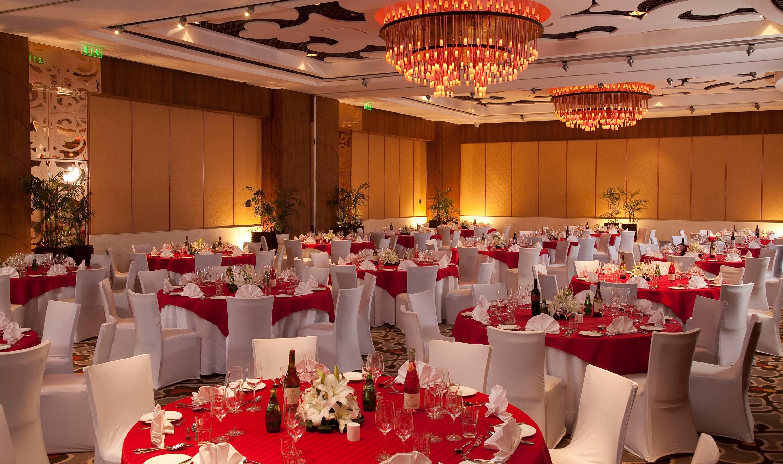 Banquet hall