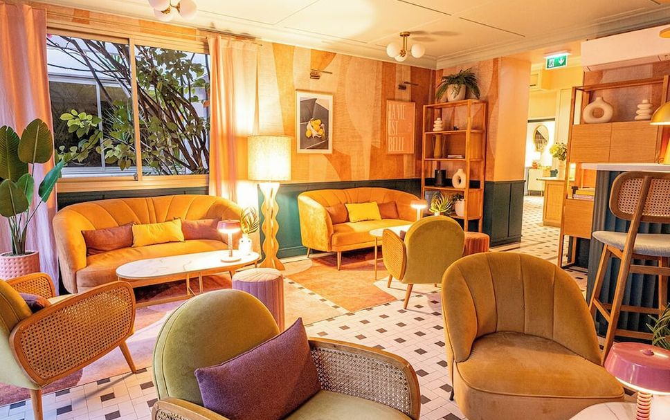 Lounge Photo
