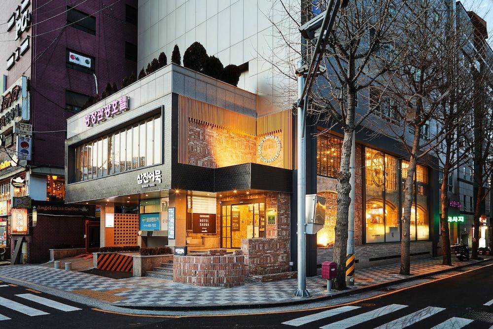 Building Photo