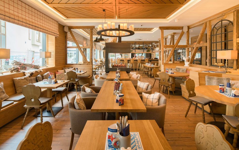 Restaurant Photo